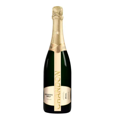 Espumante Chandon Reserve Brut Garrafa de Chandon Reserve Brut, espumante elegante com borbulhas finas.