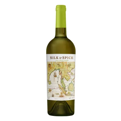Silk & Spice White Blend Garrafa do vinho branco Silk & Spice Branco Blend com rótulo branco e verde, apresentando o nome do vinho, a região produtora e a vinícola Silk & Spice.