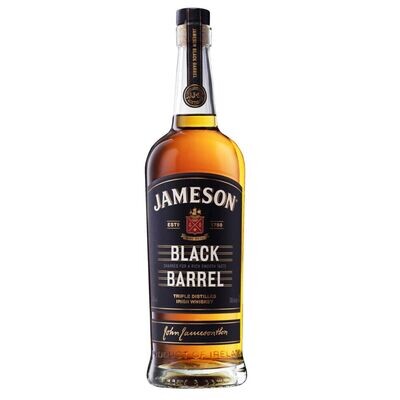 Imagem de uma garrafa preta fosca de Jameson Black Barrel Irish Whiskey, com o logotipo da marca Jameson em dourado e a inscrição "Black Barrel" em branco.