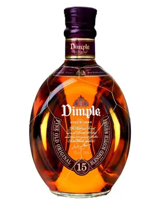 Whisky Dimple 15 Anos Garrafa de Whisky Dimple 15 Anos com caixa, whisky escocês premium.