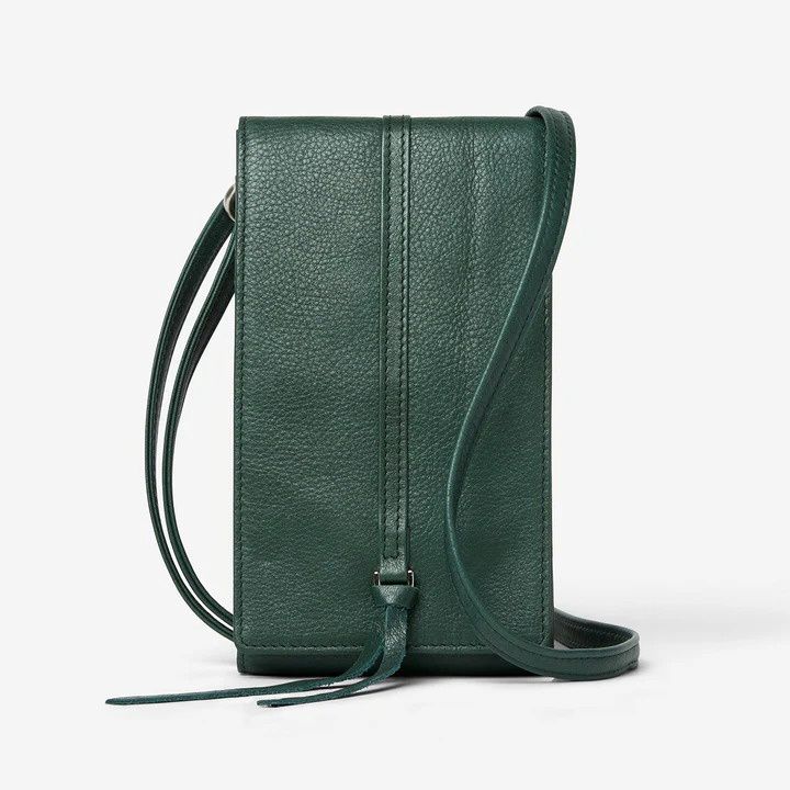 OM 4509 Posh Phone Pocket Pine