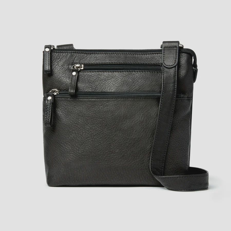 OM 7002 Small Crossbody Traveler, color: Black