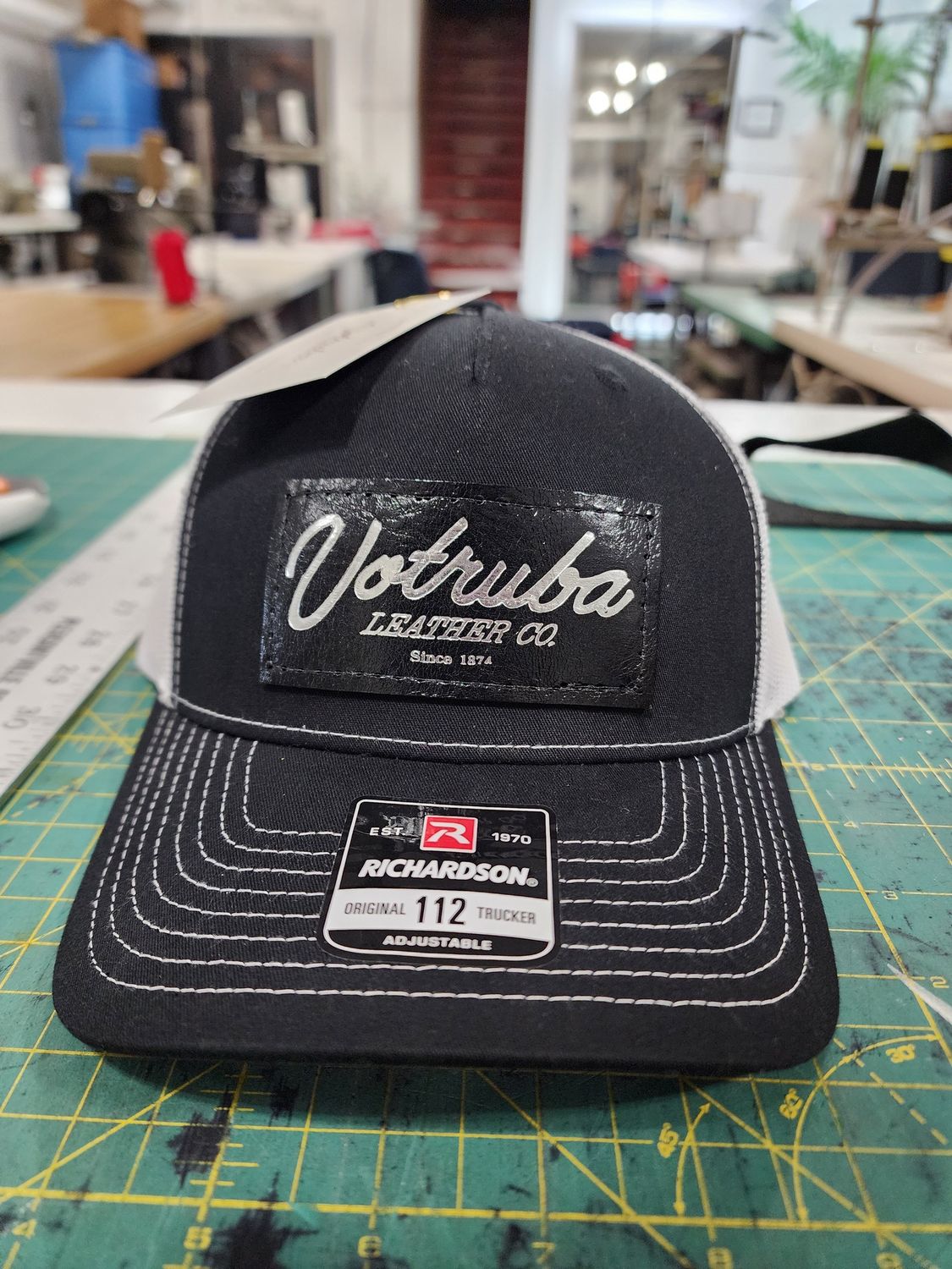 Votruba Leather Company Hats, Colour: Black/White, Logo: Traditional