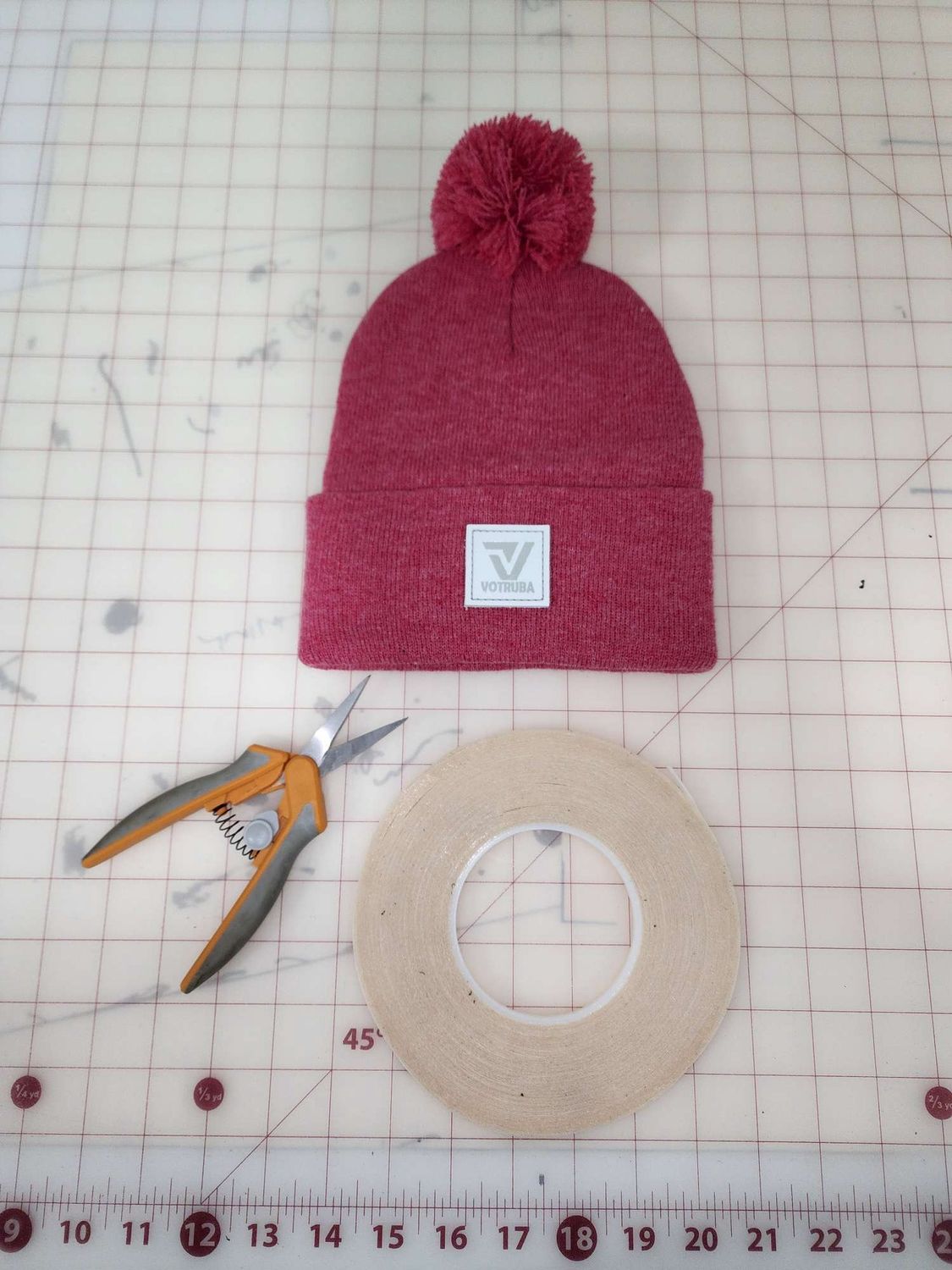 Votruba Pom Pom Hat, color: Red