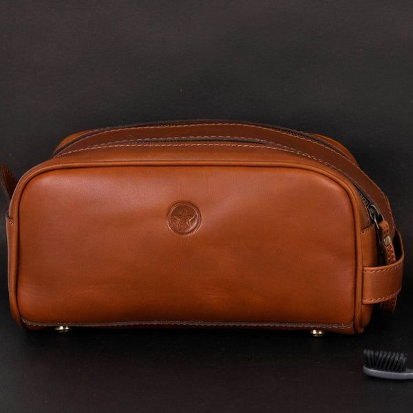 Aaron Leather Goods Omaha Leather Toiletry Bag - Cinnamon Brown