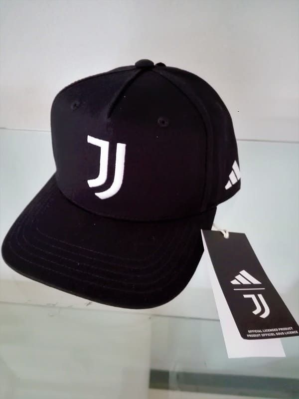 Cappellino della Juve 2024/25 nero - Adidas