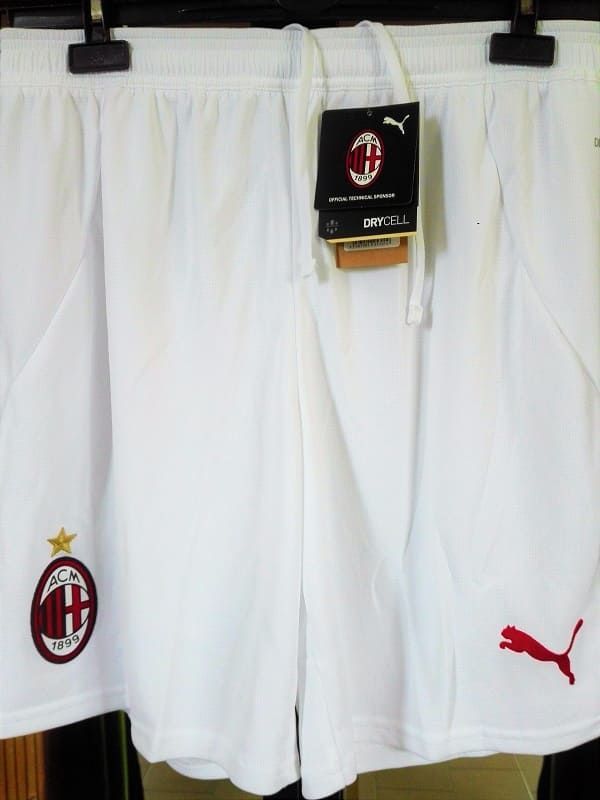 Calzoncini Milan bianchi 2024/25 - Puma