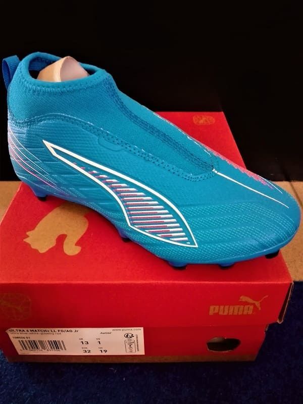 Puma Ultra 6 Match+ FG/AG Jr senza lacci Scarpe da calcio senza lacci Ultra 6 Match+ FG/AG per ragazzi blu royal - Puma