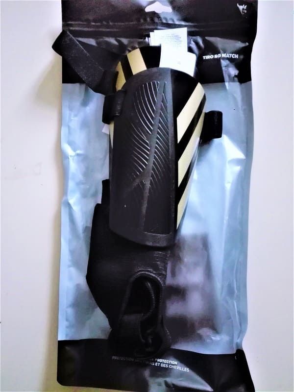 Parastinchi Adidas Tiro SG Match Parastinchi con cavigliera Tiro Match neri - Adidas
