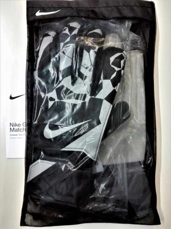 Guanti portiere Nike Match Guanti da portiere Match da adulto nero/bianco - Nike