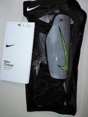 Parastinchi da calcio Charge unisex - Nike