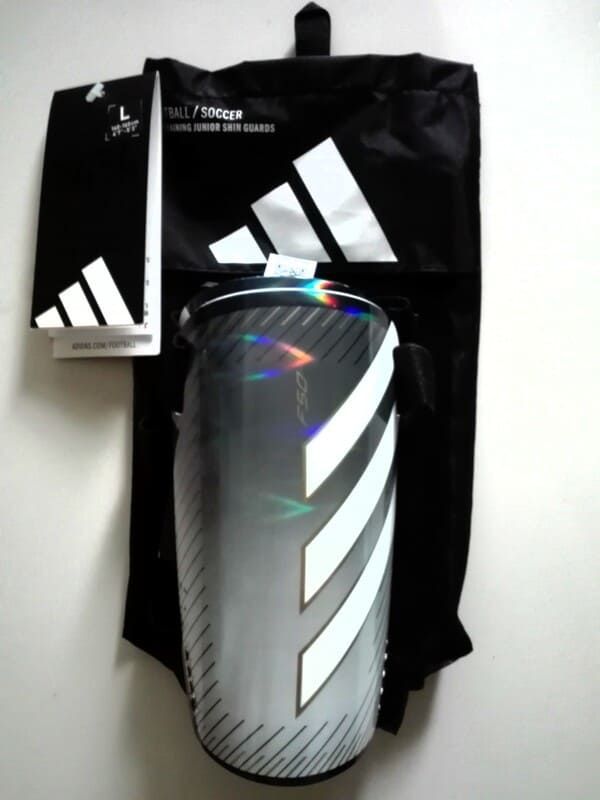 Parastinchi F50 Training carbonio/bianco - Adidas