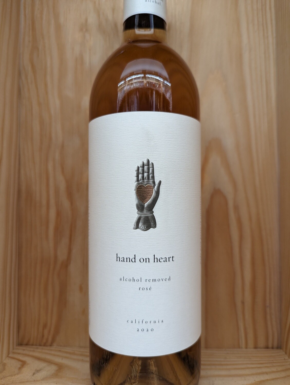 HAND ON HEART NON-ALCOHOLIC ROSE