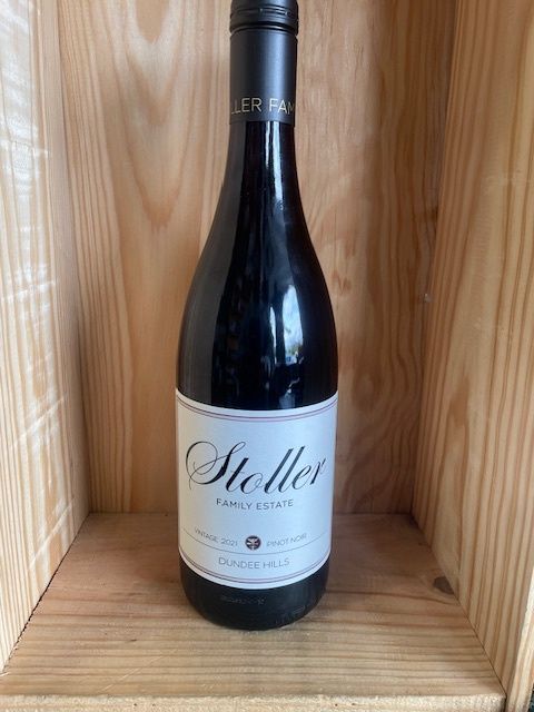 STOLLER FAMILY ESTATE PINOT NOIR DUNDEE HILLS 2021 WINE ENTHUSIAST 91 REGULARLY $34.99