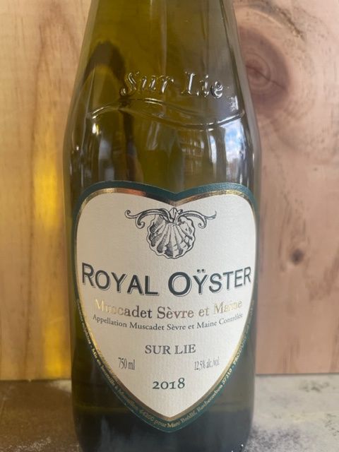 ROYAL OYSTER SEVRE ET MAINE SUR LIE 2018 REGULARLY $19.99
