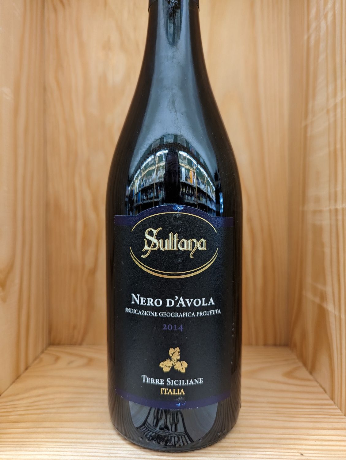 SULTANA NERO D&#39;AVOLA 2014