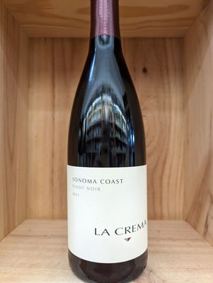 LA CREMA PINOT NOIR SONOMA COAST 2022