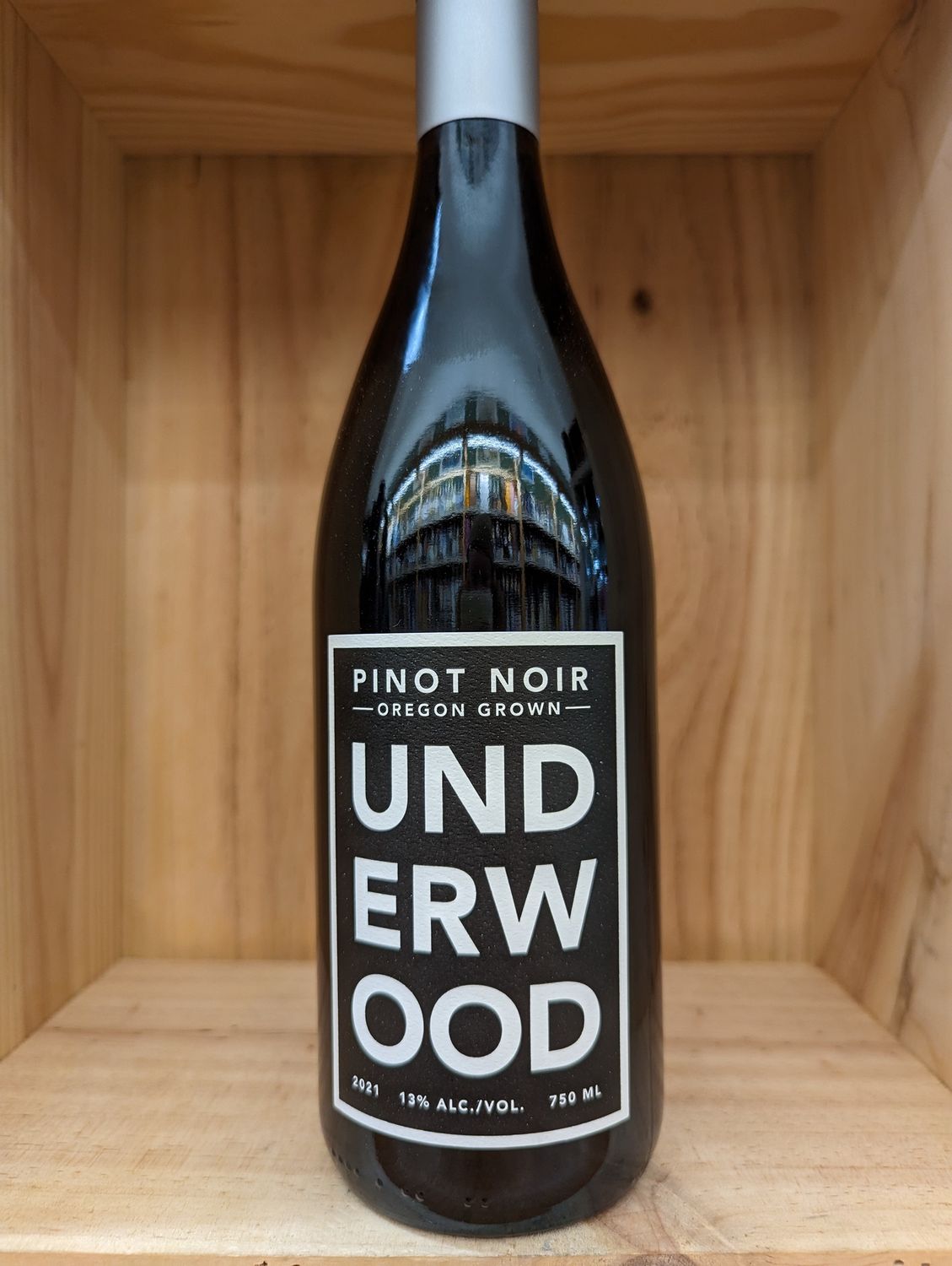 UNDERWOOD PINOT NOIR 2021