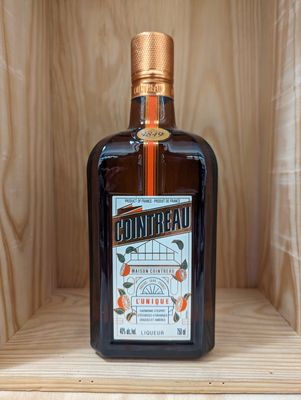 COINTREAU ORANGE LIQUEUR 750ML