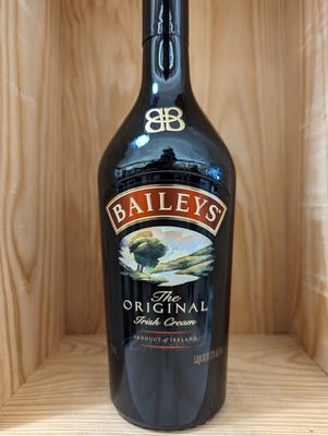 BAILEY&#39;S IRISH CREAM 750ML
