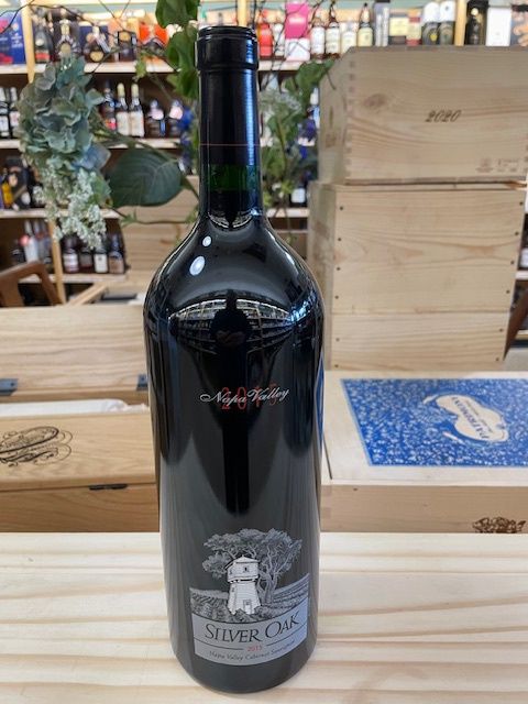 SILVER OAK NAPA CABERNET SAUVIGNON 2015 MAGNUM WINE SPECTATOR 93 - 1.5L