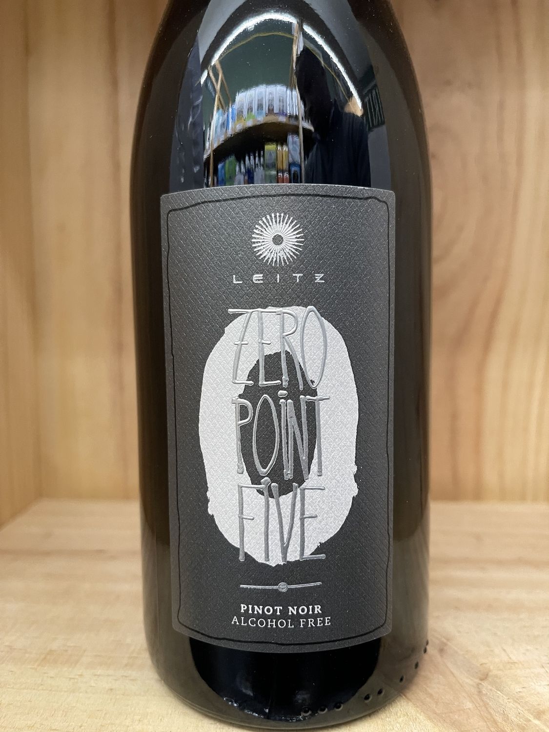 LEITZ EINS ZWEI ZERO PINOT NOIR (NON-ALCOHOLIC) - 750ML
