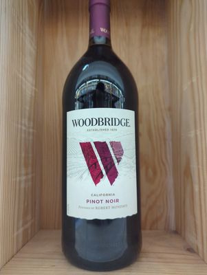 MONDAVI WOODBRIDGE PINOT NOIR  1.5L