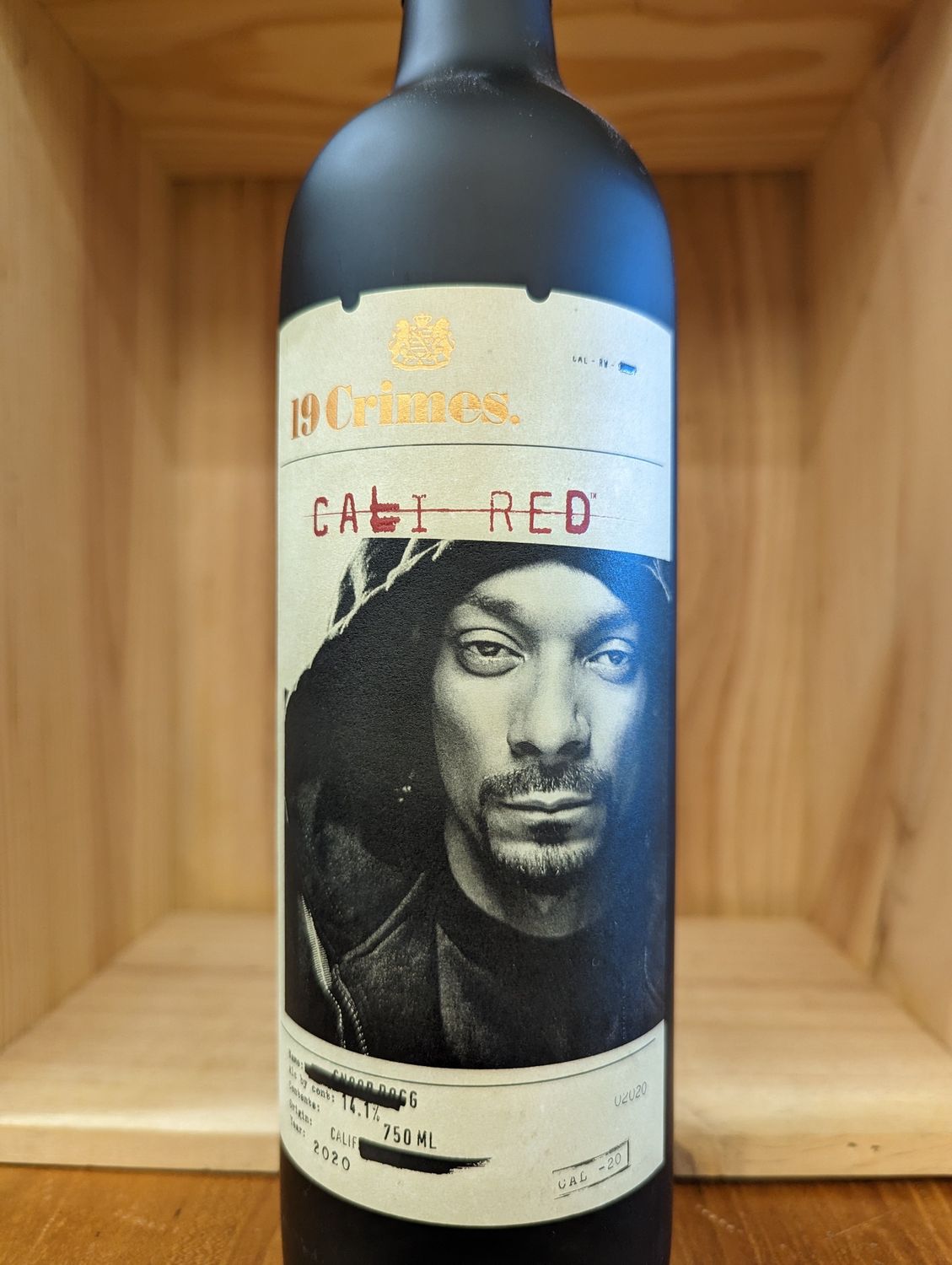 19 CRIMES SNOOP CALI RED 2020