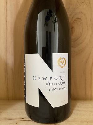 NEWPORT VINEYARDS PINOT NOIR 2022