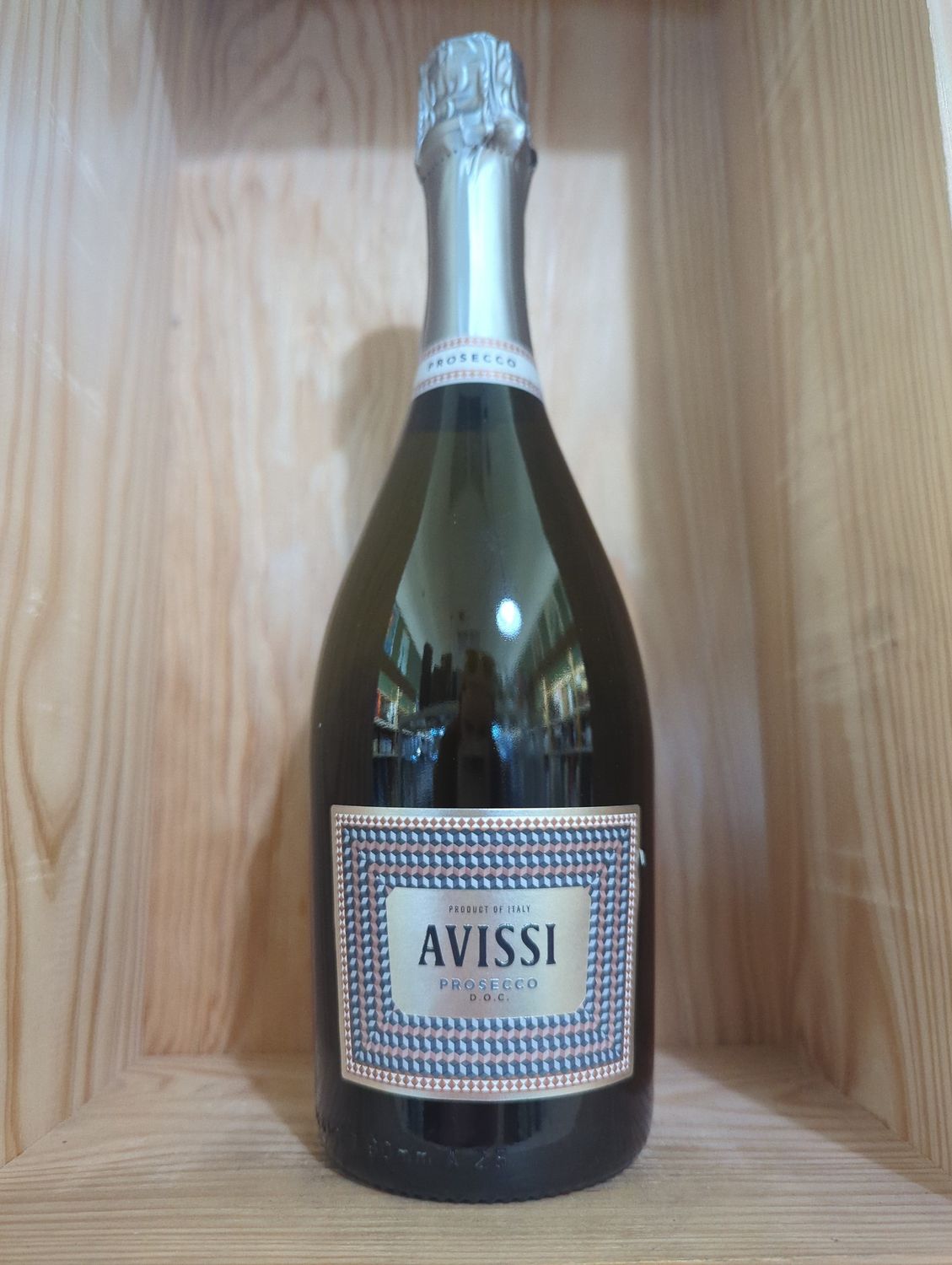 AVISSI PROSECCO 92 POINTS TASTING PANEL REGULARLY $16.99