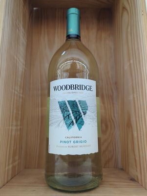 WOODBRIDGE PINOT GRIGIO 1.5L 