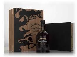 CUTTY SARK TAM O&#39;SHANTER 25 YEAR REGULARLY $699.99 - 750ML