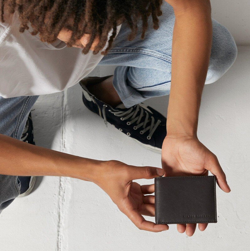 Status Anxiety Noah Wallet