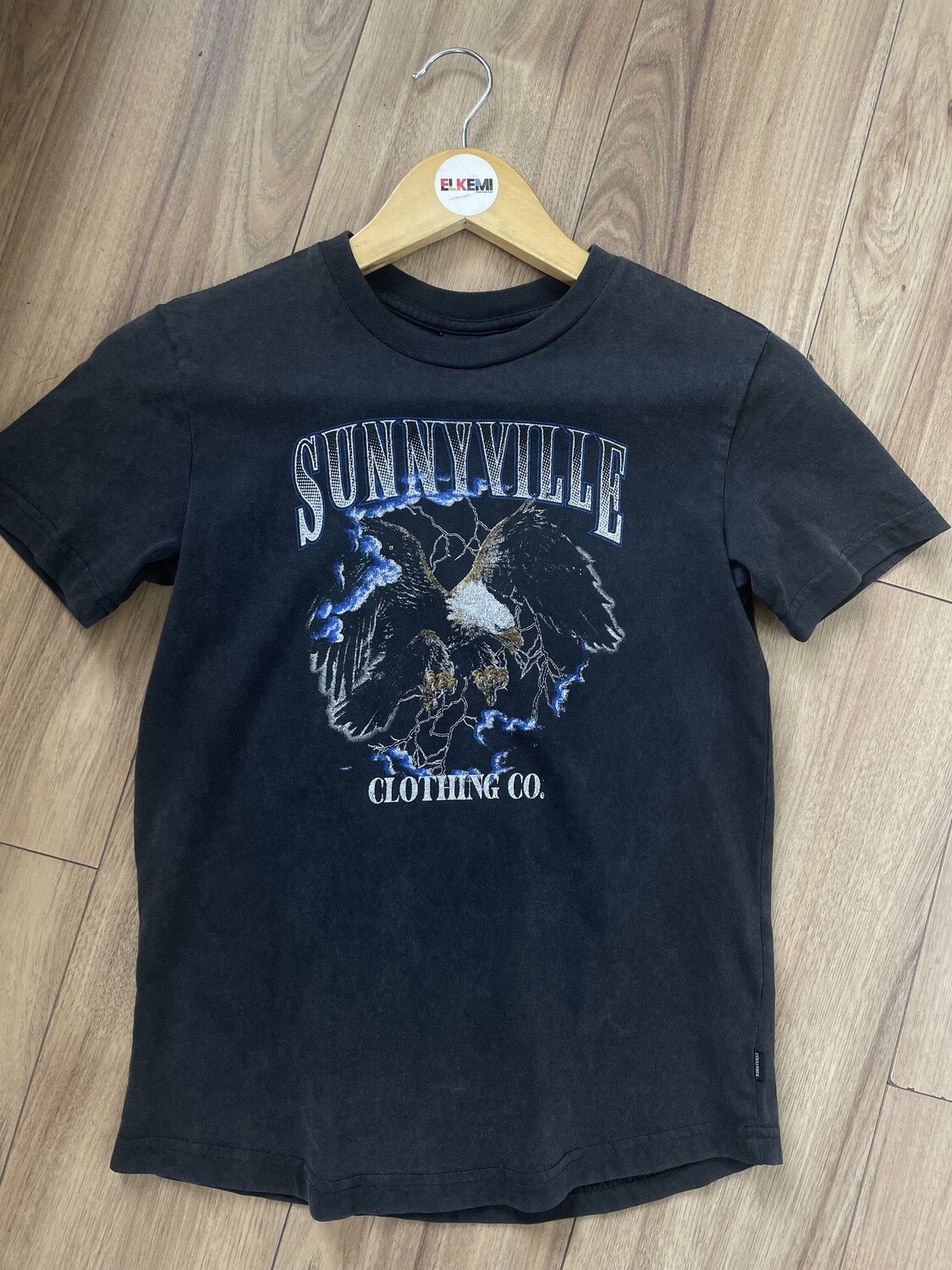 SunnyVille Eagle Storm Tee/ WBLK, Size: 8