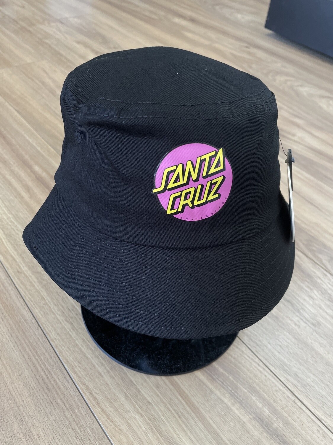 Santa Cruz Other Dot Bucket Hat / Blk