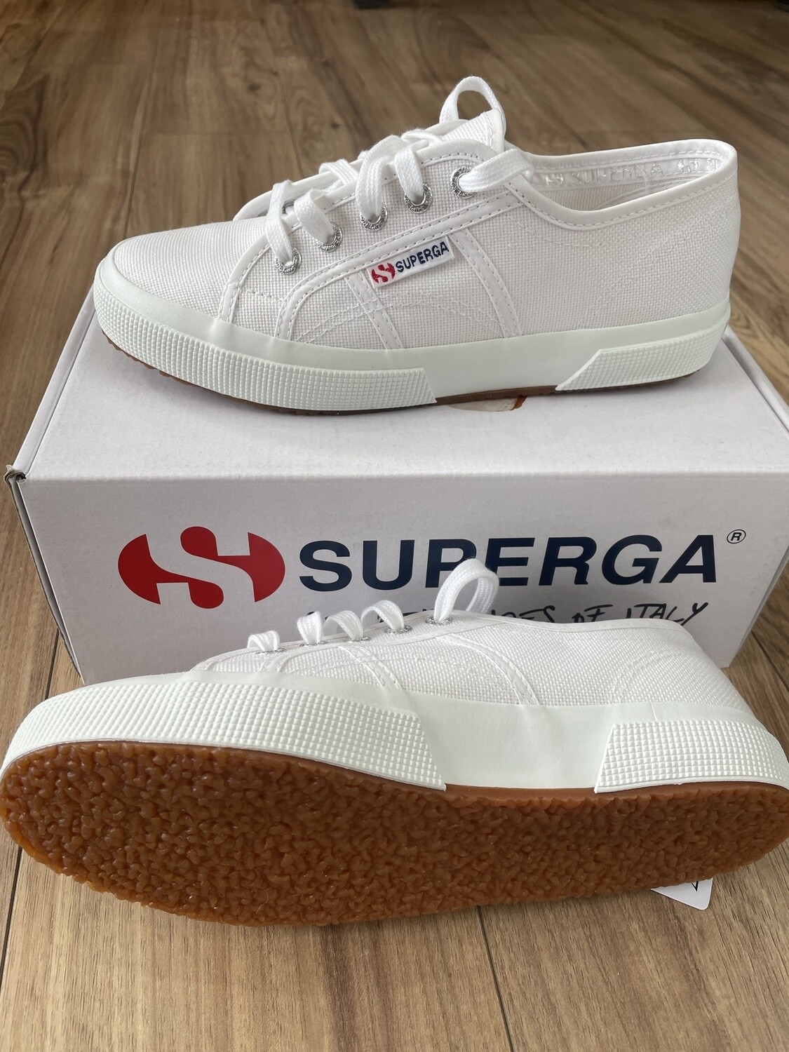 Superga Canvas Sneaker / White