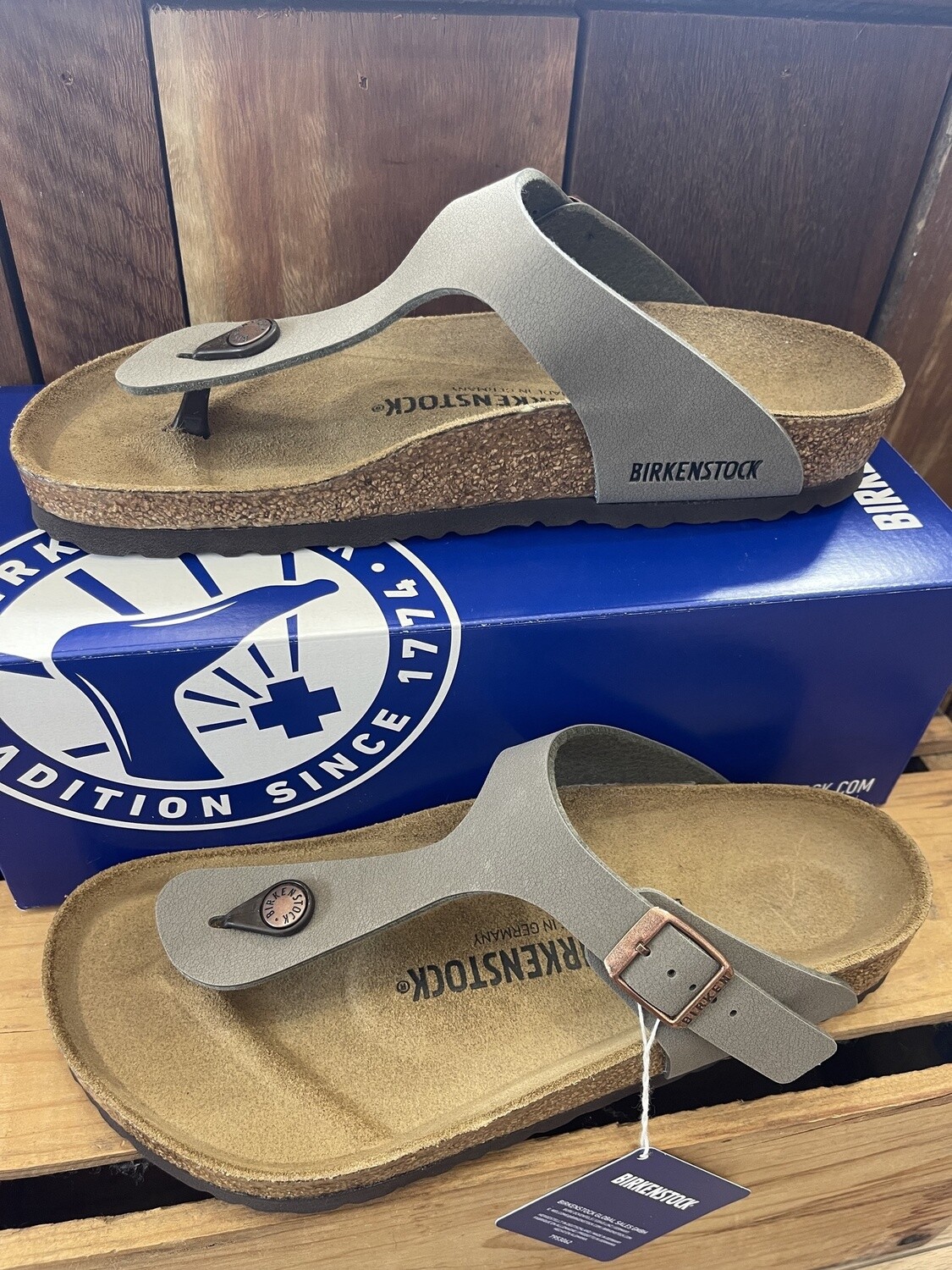 Birkenstock Gizeh / Stone