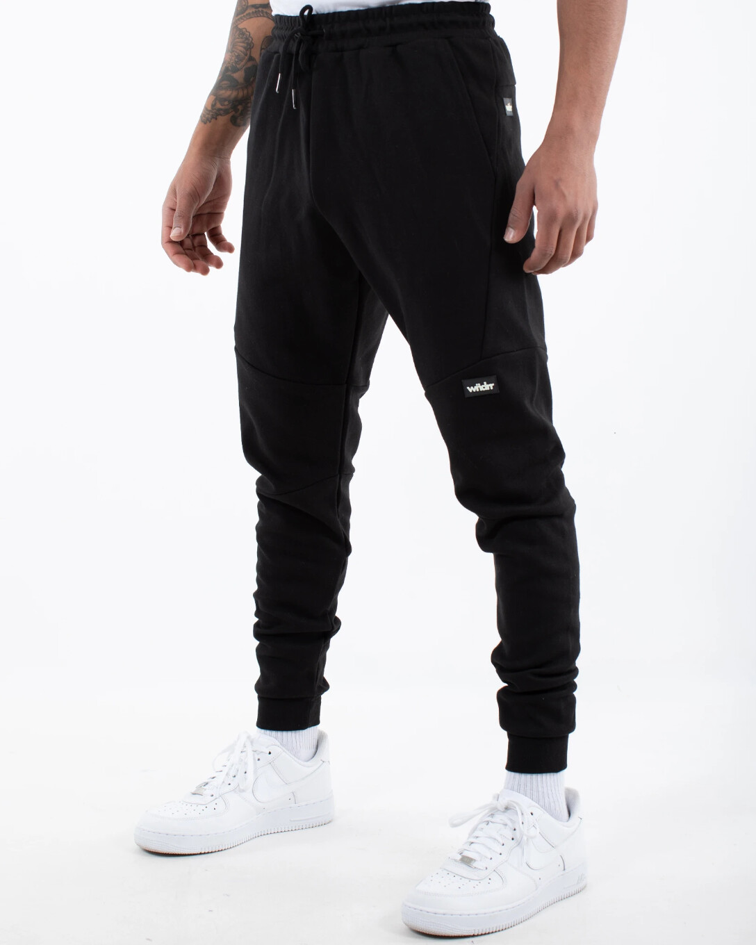 WNDRR Hoxton V2 Tech Trackpant / BLK