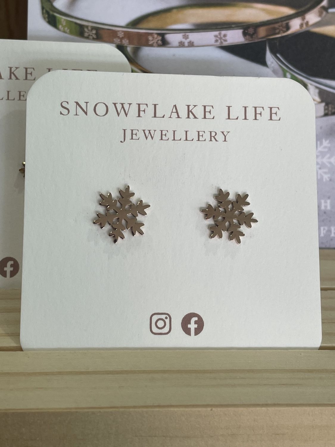 Snowflake Stud Earring/ Rose