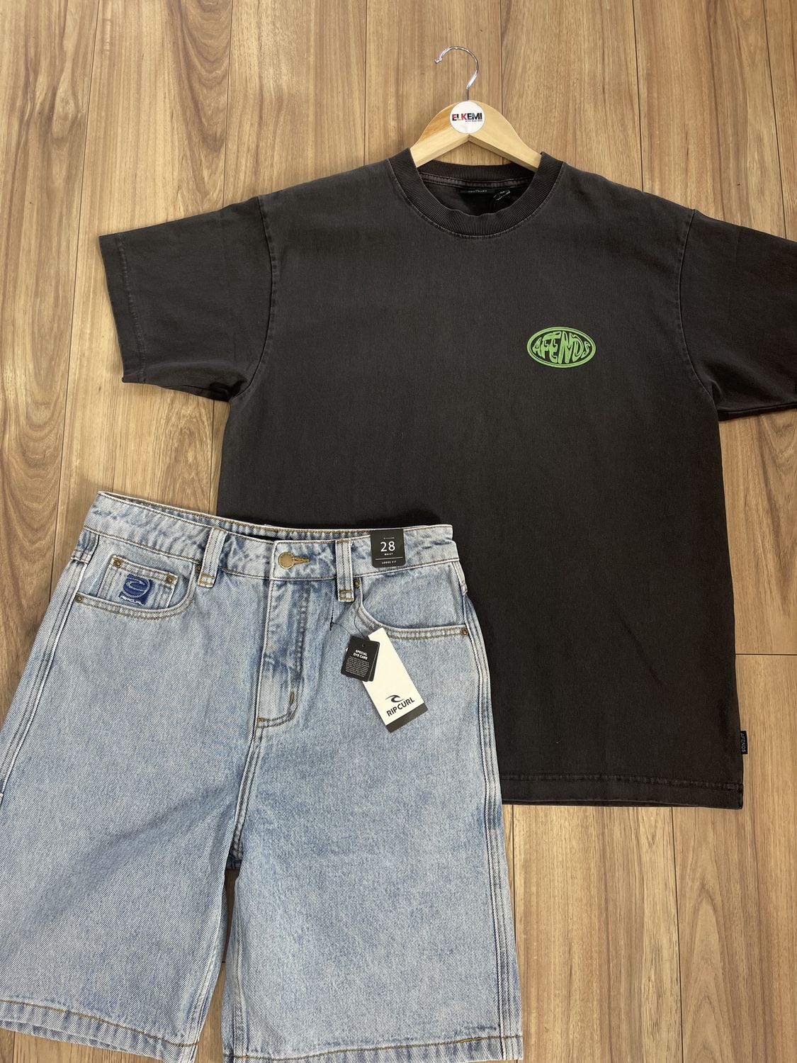 Afends Frogga Heavy Recycled Boxy Fit Tee/ Black