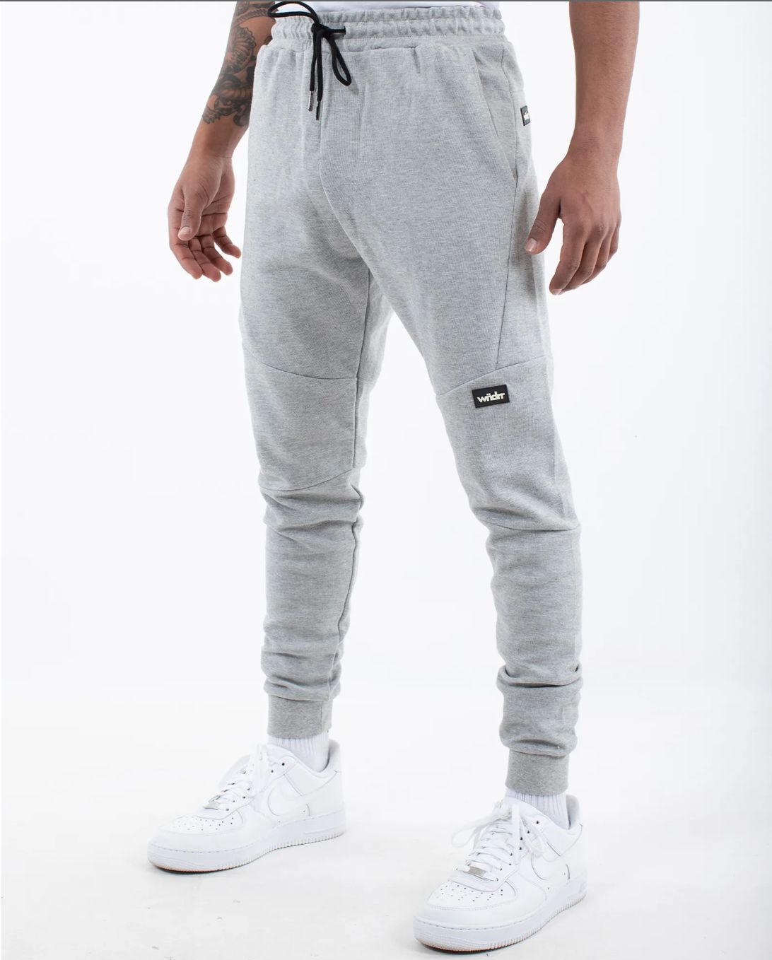 WNDRR Hoxton V2 Tech Trankpant / GRY