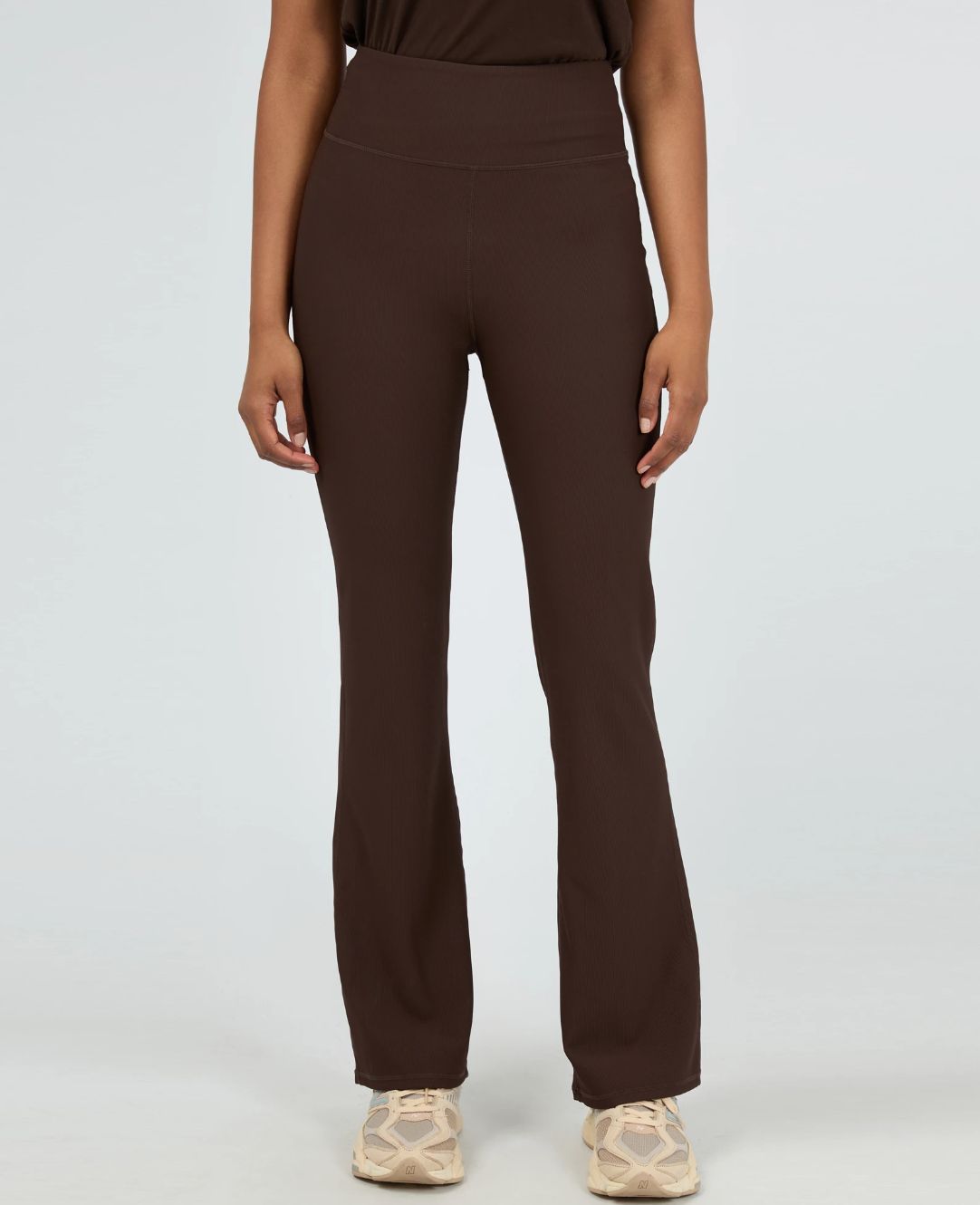 AAE Active Ribbed Flare Legging/ Brown