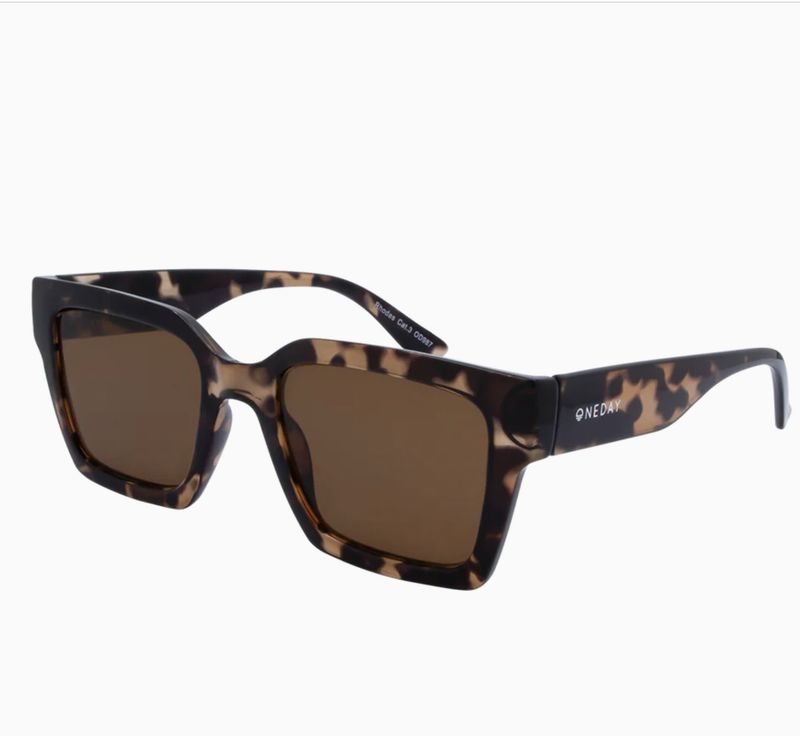 OneDay Rhodes/ Tortoise Brown
