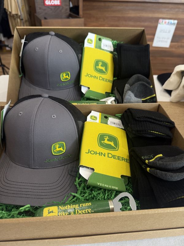 John Deere Gift Pack With Grey Cap