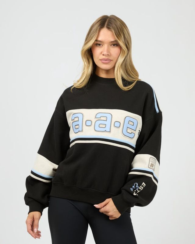 AAE Wild Nation Box Crew