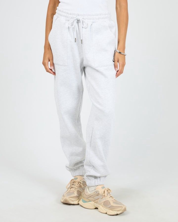 Silent Luxe Cuffed TrackPants Snow Marle