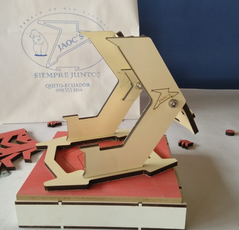 SOPORTE DIRIGIBLE PARA CELULAR
