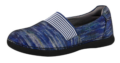 Glee Wavy Navy Blue Slip On Loafer Shoes