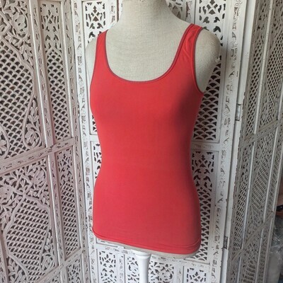 Red Elastic Vest | Small