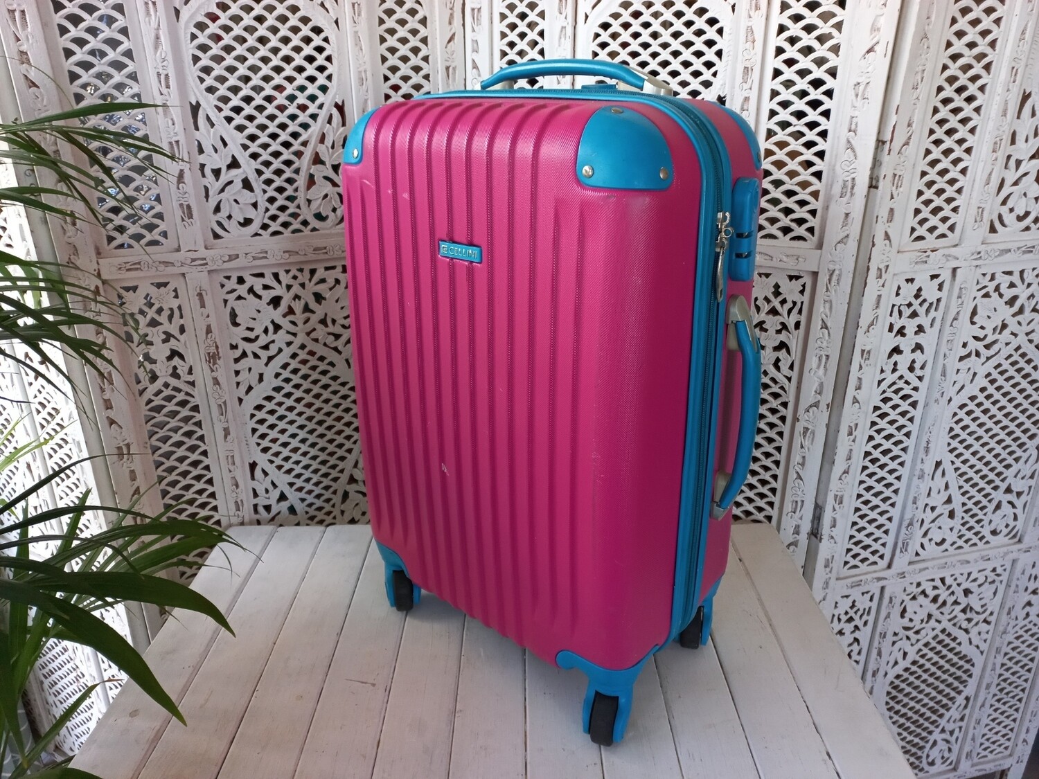 Hard Shell Carry On Luggage